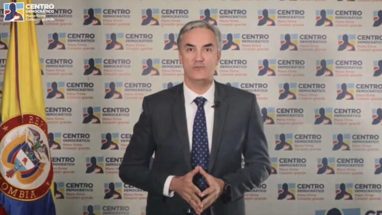 El gobierno Petro indujo a crisis financiera en el sistema de salud. Christian Garcés.